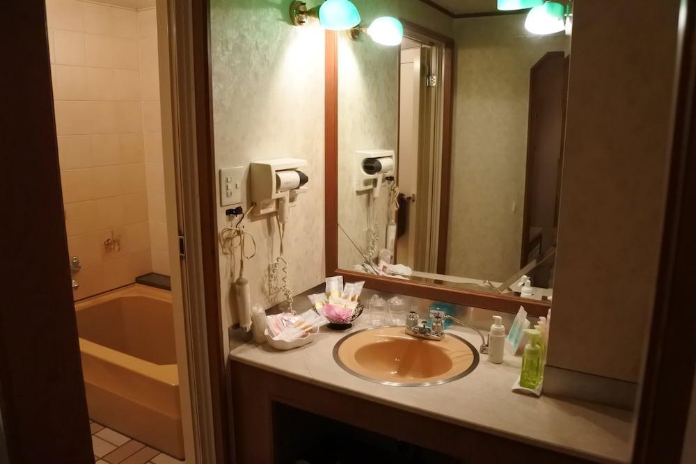 Hotel Dressy (Adults Only) Himeji Eksteriør bilde